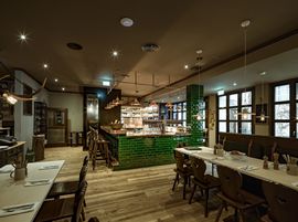 Innenbereich des Restaurants "Ayinger in der Au"